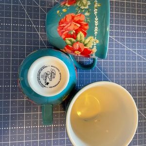 3 vintage floral pioneer woman coffee cups